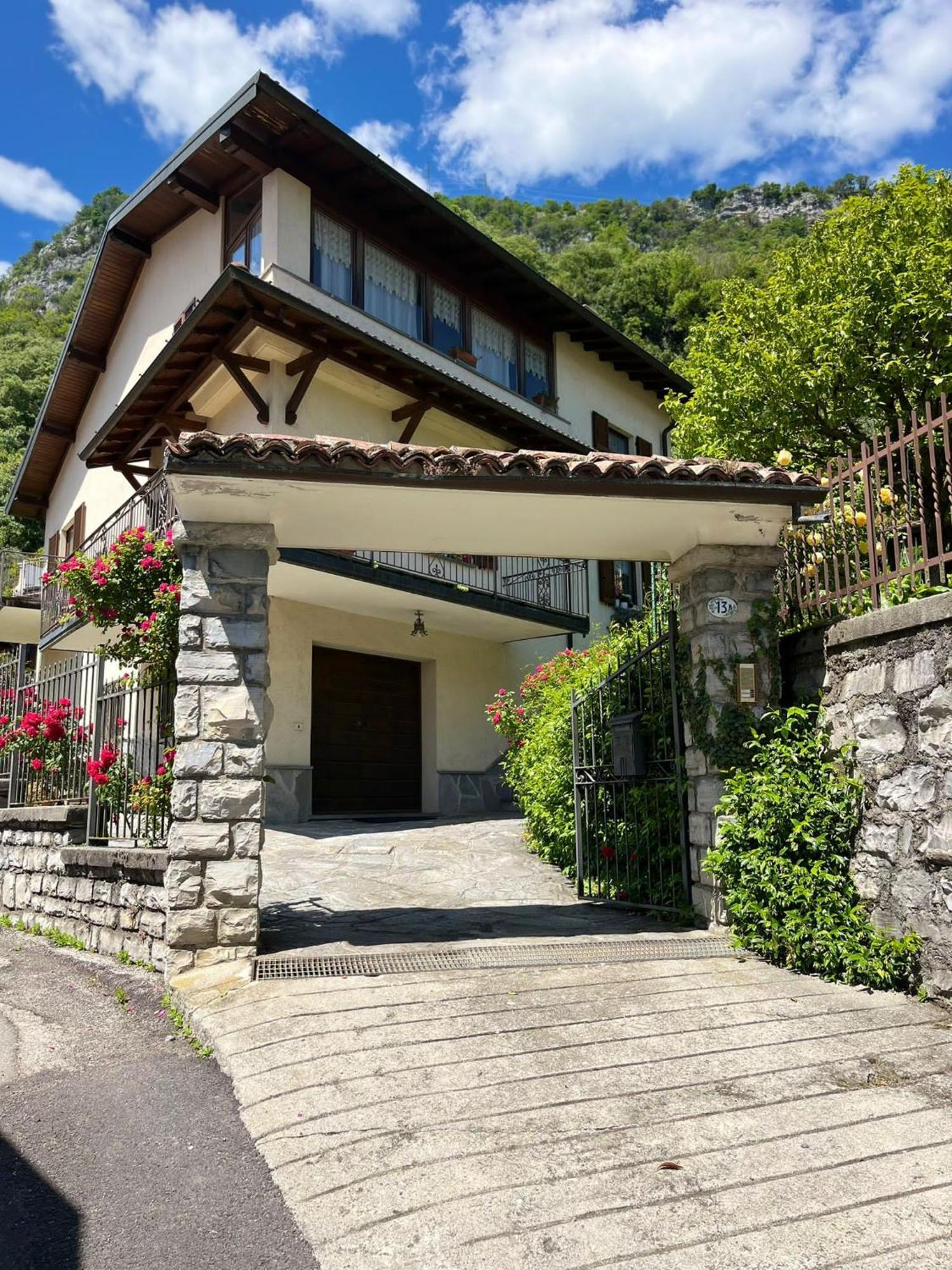 La Terrazza Sul Lago Ossuccio Bagian luar foto